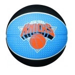 Spalding NBA Team New York Knicks Basketball (7, Blue / Black / White)