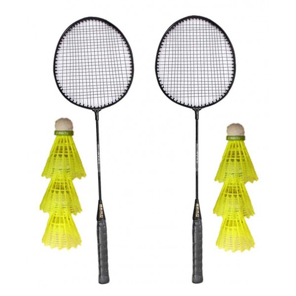 Aadia Badminton Racquets And 6 Shuttles ( B071DPNZTN)