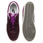 Nike NSW Tiempo Trainer Sneakers (Maroon)